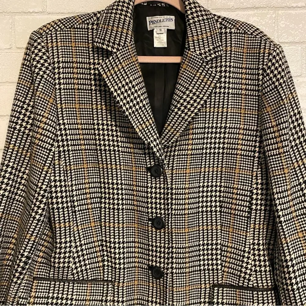 Pendleton inspired 5” bust